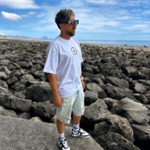 T-shirt “handwriting”